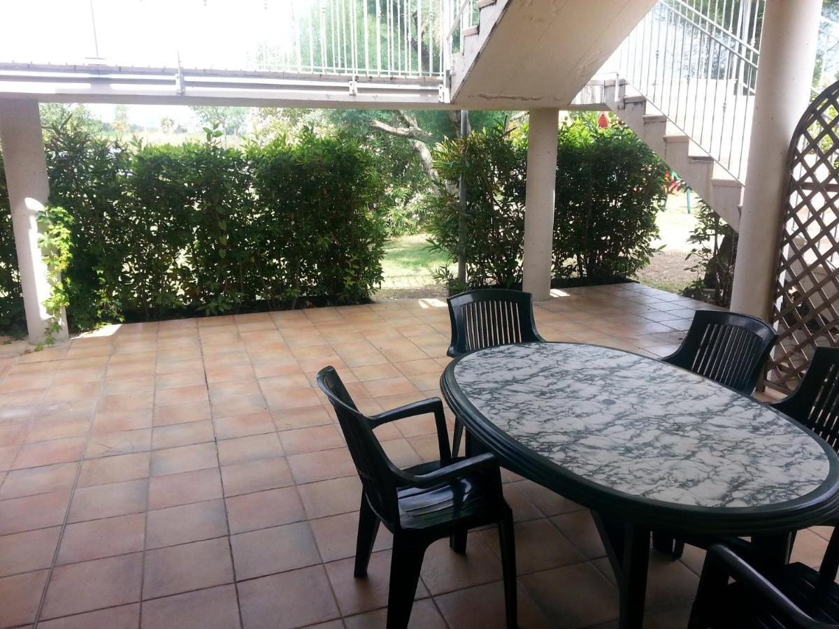מרינה די מונטנרו Lianna Beach Resort מראה חיצוני תמונה